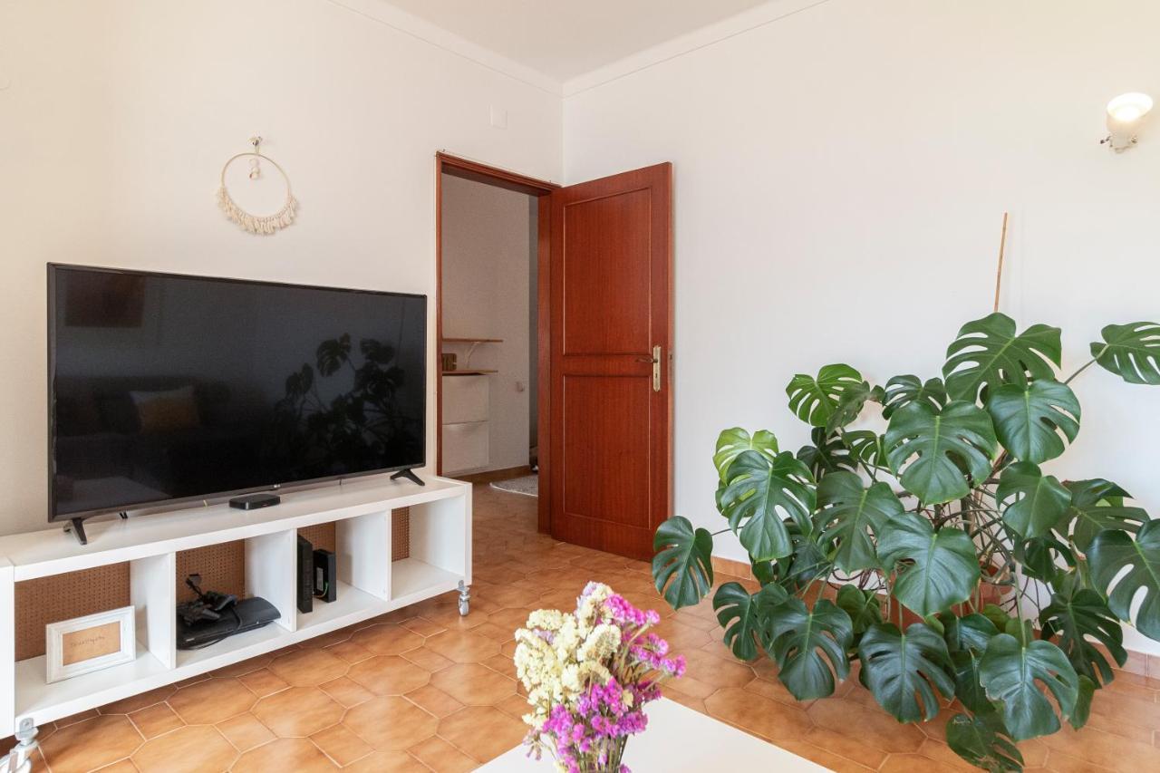 Seajay'S Apartment Лагос Екстериор снимка